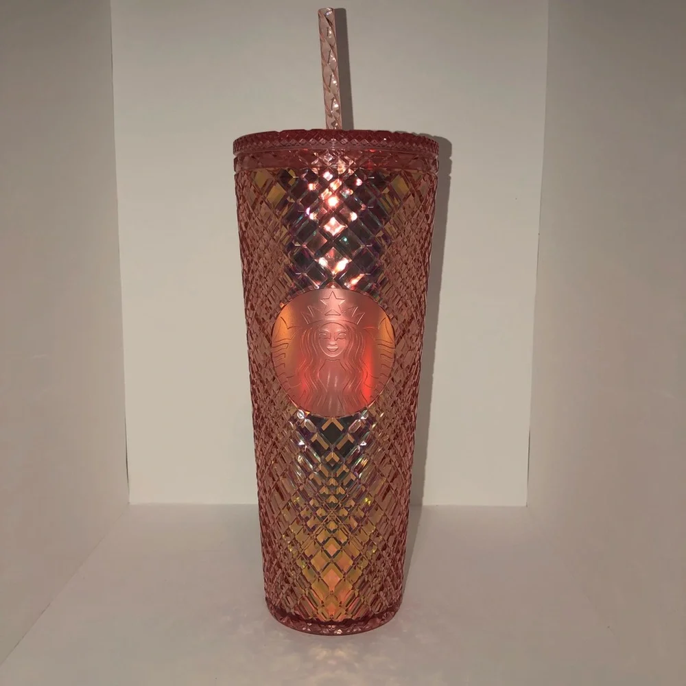 Starbucks Winter 2021 Collection Cup - Picture 2 of 5